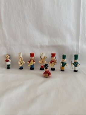 Vintage Wooden Toy Soldiers and Musicians - Red, Green, White